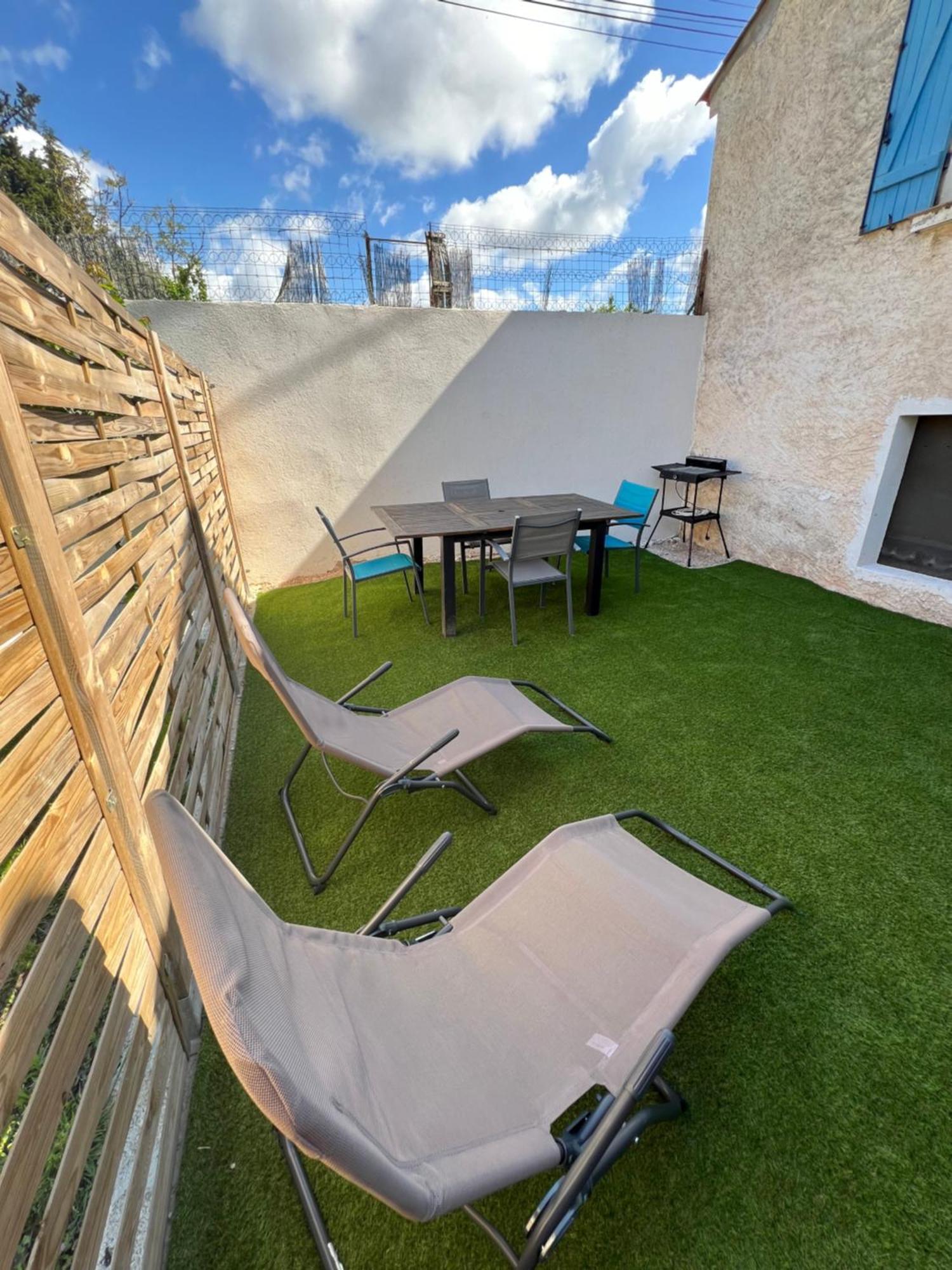 Appartement T2 Avec Jardin Puget-sur Argens Ngoại thất bức ảnh